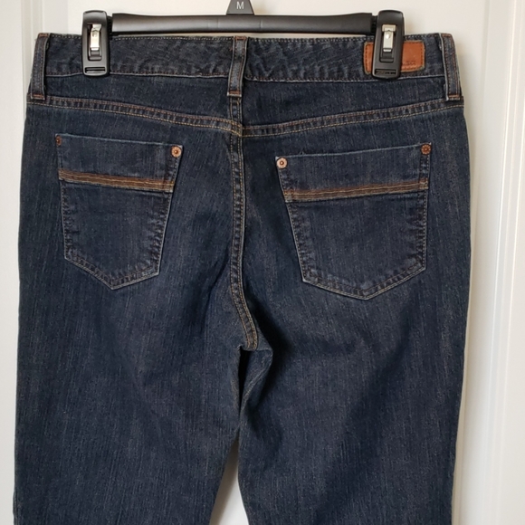 Eddie Bauer Boot cut Jean's - Picture 1 of 5